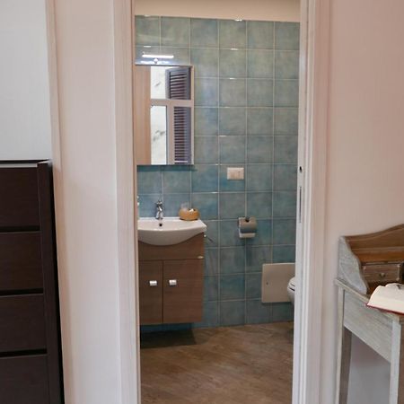 B&B Da Ary Colorful Rooms Наполи Екстериор снимка